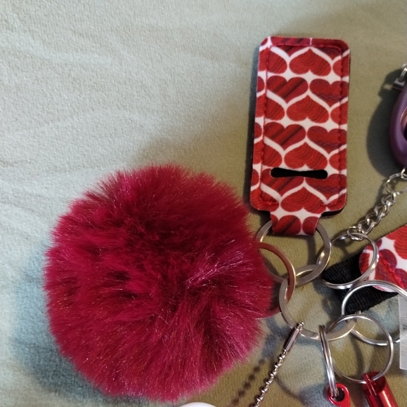 Red heart multifunctional keychain with alarm--#101 - Picture 5 of 5